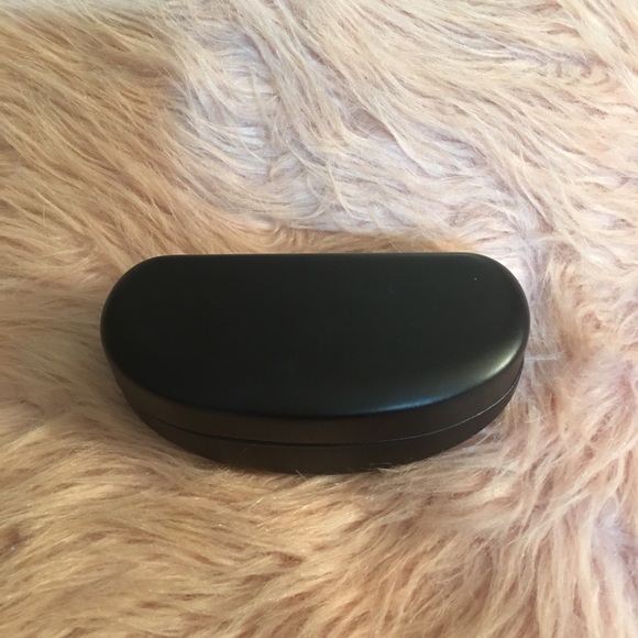 Polo ~ Eye Glass Case - Picture 5 of 6